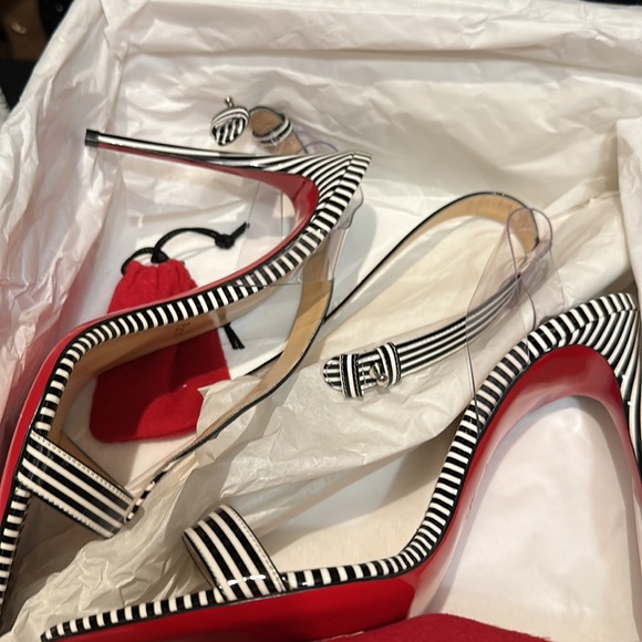 CHRISTIAN LOUBOUTIN Patent PVC Striped Illusion Jonatina 100 Sandals 41 - Picture 9 of 11